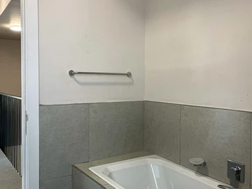 3 Bedroom Garden Flat