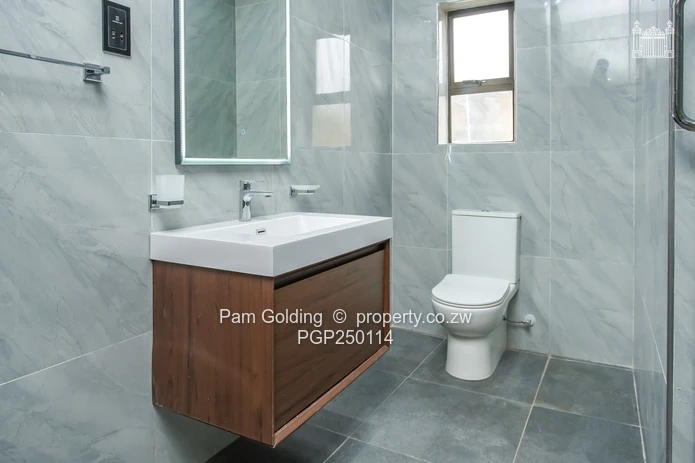 Modern Luxury Townhouse – Golden Stairs, Mount Pleasant (Sole Mandate)