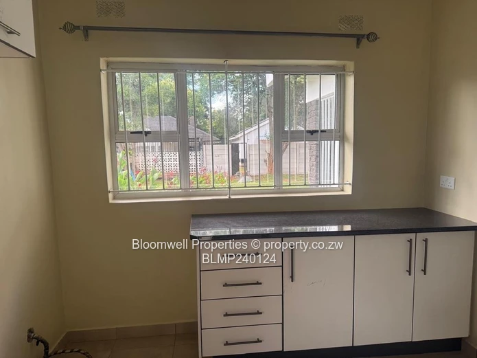 Newly built 3 bed cottage (Sole Mandate)