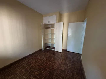 3 Bedroom Flat & Apartment