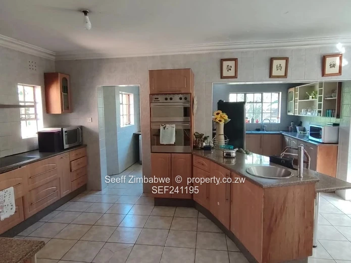 Charming Marlborough 4-Bed with Garden, Borehole & Garage