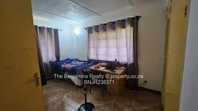 3 bedroom House for Sale in Kwekwe