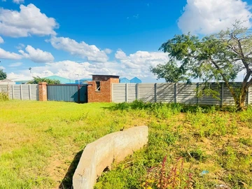 Commercial & Industrial Land