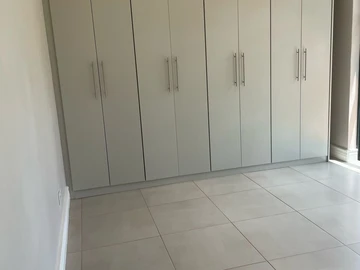 4 Bedroom Garden Flat