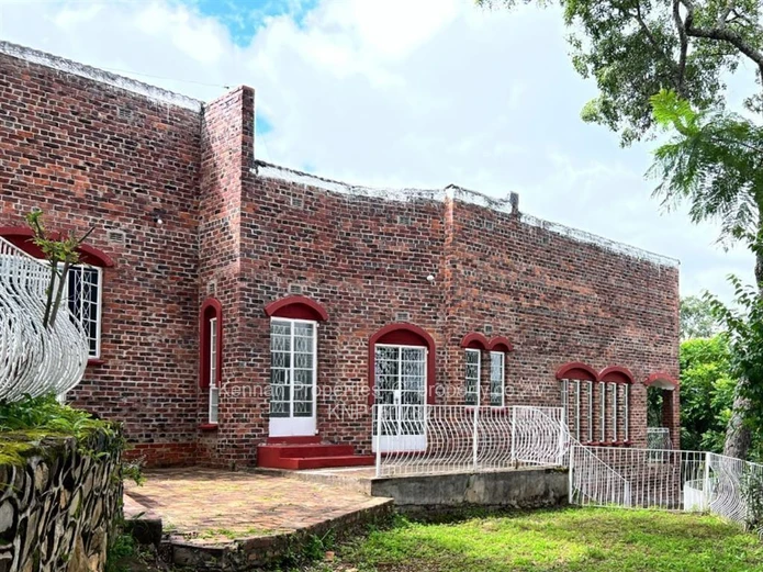 2 Bed House for Sale in Roland Close, Kambanji KNP161782