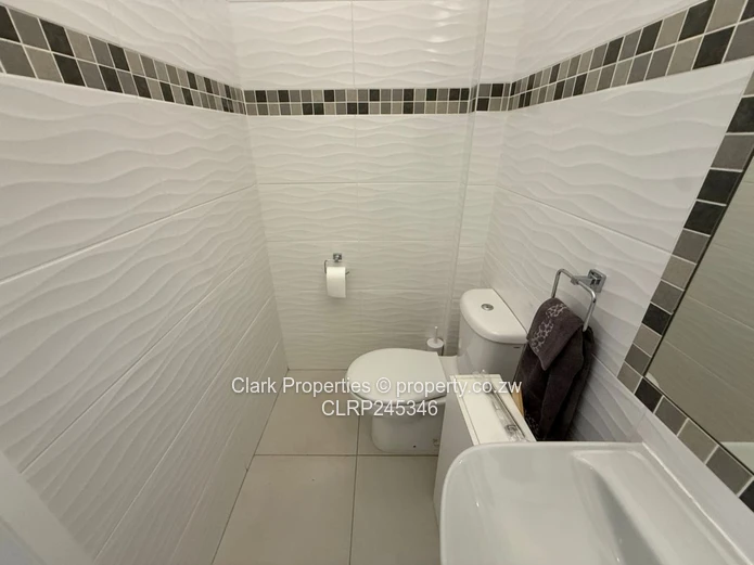 Move-in-ready Bedsitter in Avondale