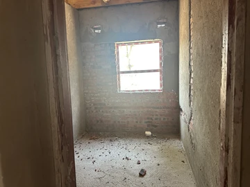 3 Bedroom Flat & Apartment