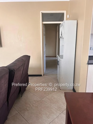 Sunlit 3-Bed Flat with Open Plan Living & Carport in Waterfalls (Sole Mandate)