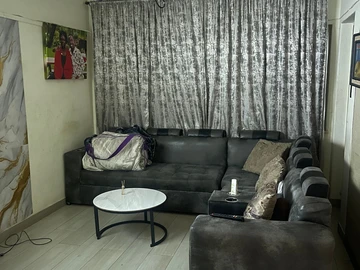 Flat & Apartment