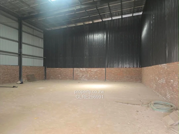 10,000m² Tynwald, Harare West Warehouse/Factory with Borehole