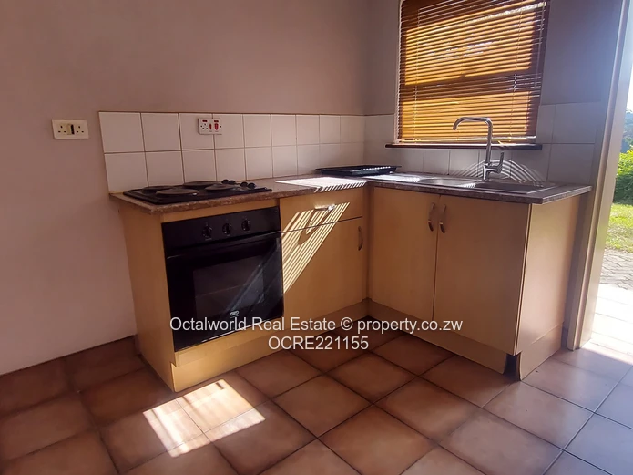 Neat 2-Bed Cottage Available To Let – Glenlorne, Harare