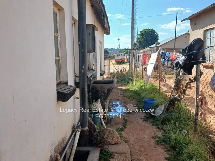 Gated 4-Bed Split-Level Home in Marondera (Sole Mandate)