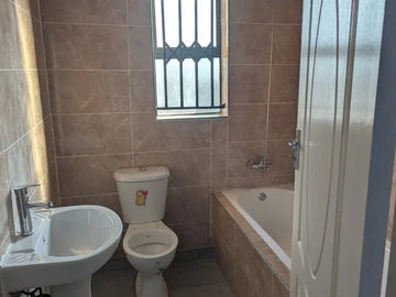3 Bedroom Garden Flat