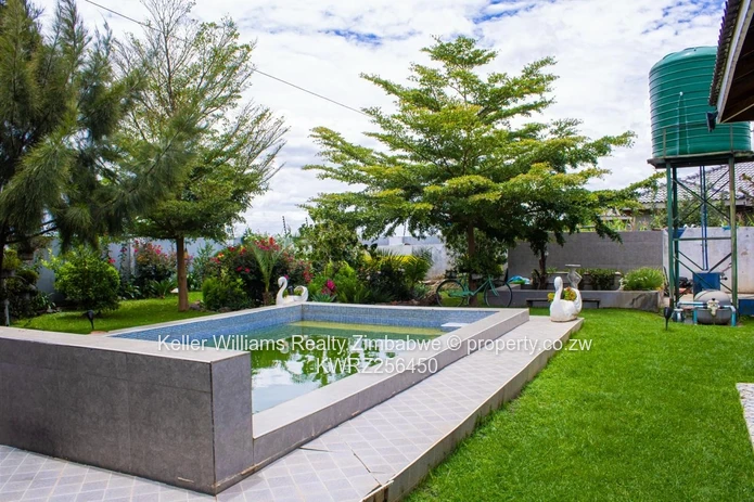 Elegant 5-Bedroom Family Home with Pool and Entertainment Areas, Haydon Park  (Sole Mandate)