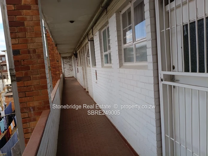 1 Bedroomed Flat in Bulawayo CBD for sale