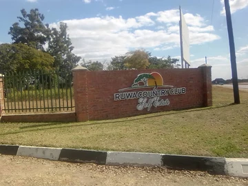 Residential stand for sale in Ruwa Country Club Golf Estate.