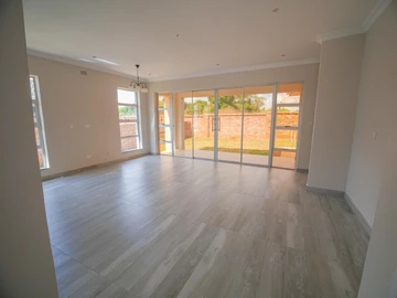 13 Unit Townhouse Complex