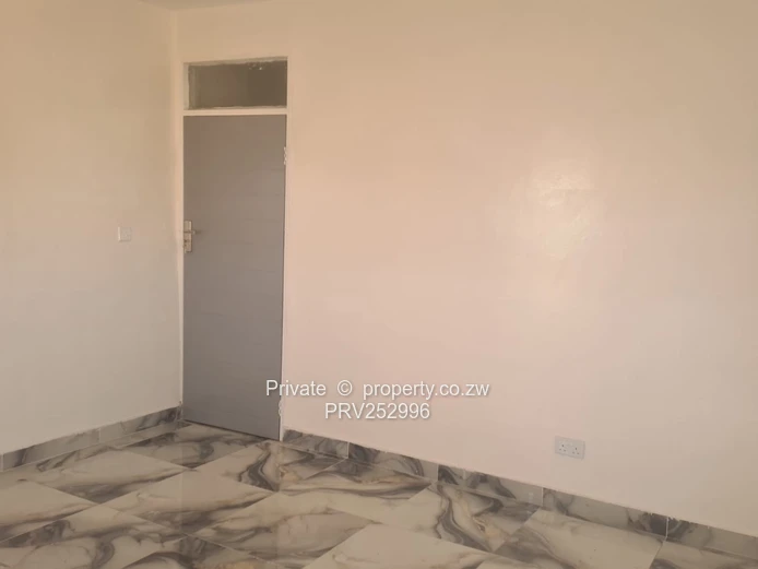 Spacious 3-Bed Zimre Park Flat with Security Grill & Borehole