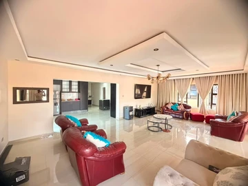 4 Bedroom Townhouse Complex