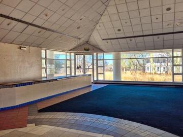 Hotel & Lodge