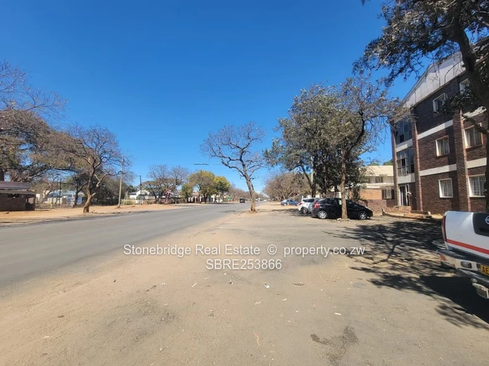 2 Bedroom Rogean Flat For Sale