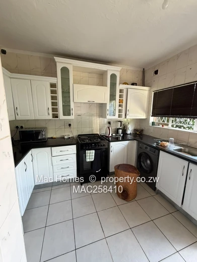 Garden flat for sale