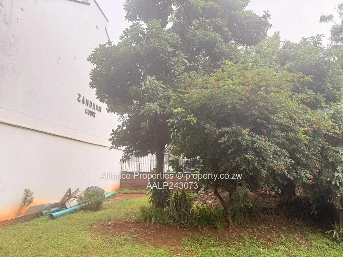 venues 2-Bedroom Duplex Garden Flat – Ideal for Offices or Residential Use (Deeds Available)