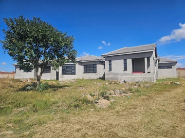 6 Bedroom House