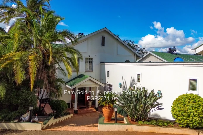 Luxury Character  Family Home!!!!!!! (Sole Mandate)