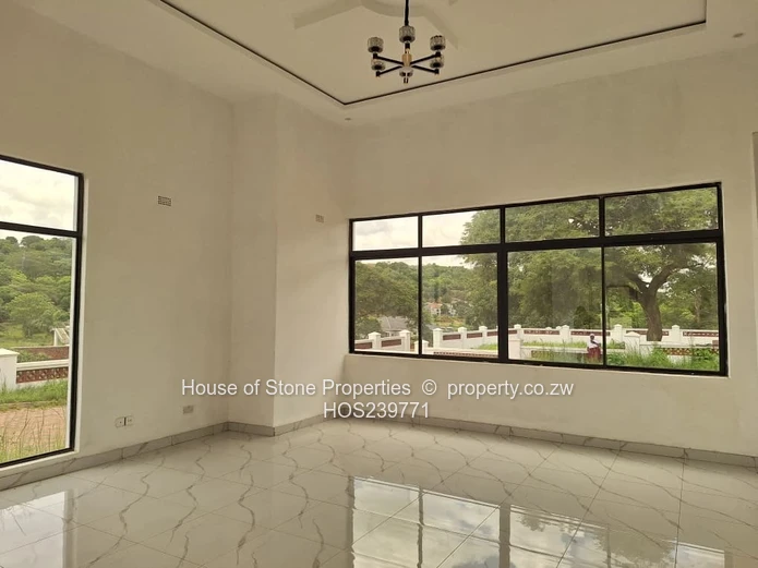 Helensvale Cluster Development for sale Borrowdale Brooke Drive