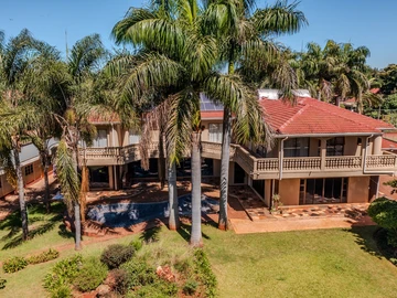 8 Bedroom House