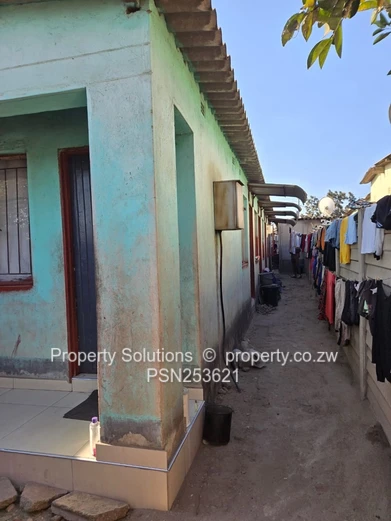 Highfield (Western Triangle) House for Sale