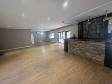 7 Bedroom House