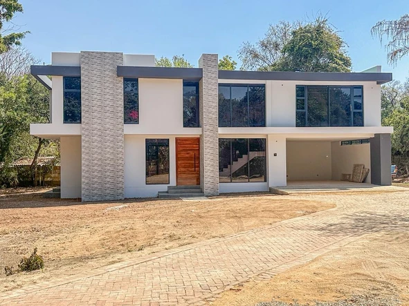 4 Bedroom Townhouse Complex