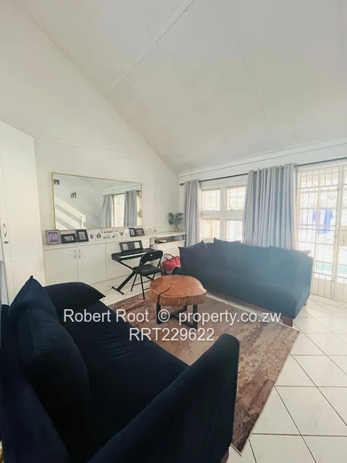 Button Row - Avondale  (Sole Mandate)