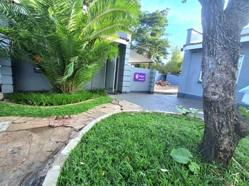 8 Bedroom House