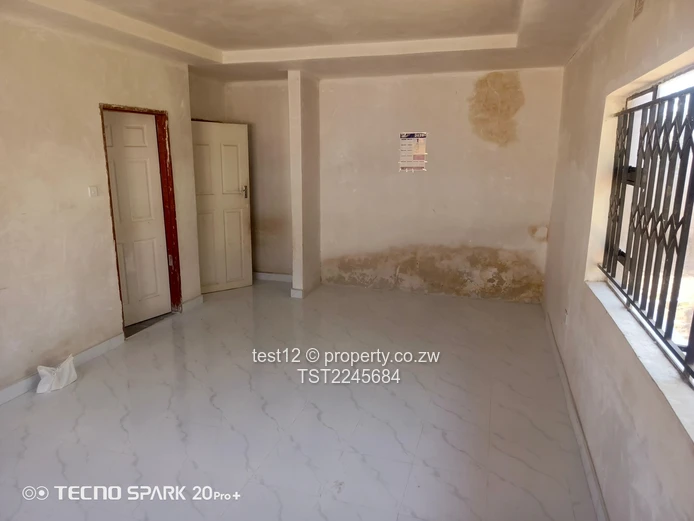 Madokero estate house for sale  (Sole Mandate)