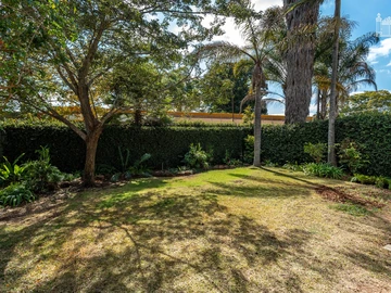 4 Bedroom Garden Flat
