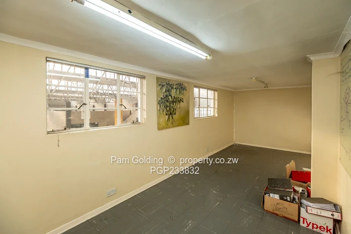 Warehouse for Rent in Msasa (Sole Mandate)