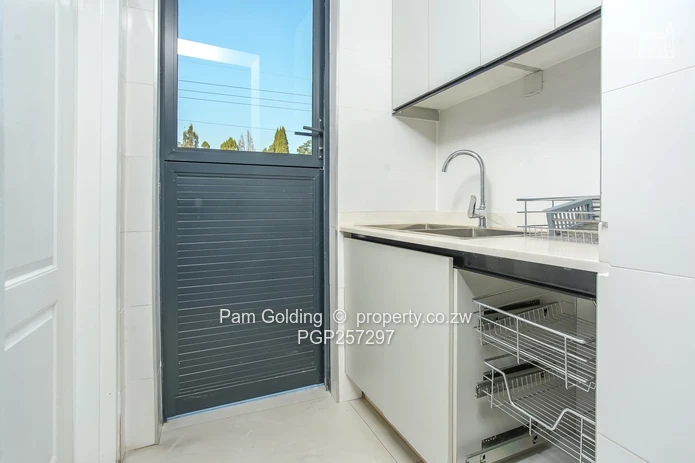 Ready To Move In 3 Bed Townhouse