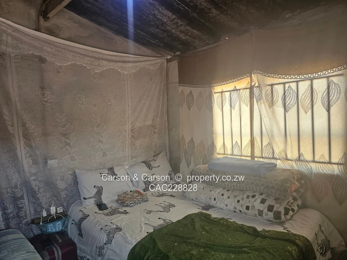 A core house for sale in Chitungwiza Unit D