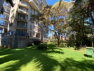3 Bedroom Flat & Apartment