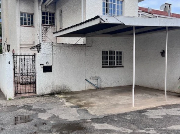 2 Bedroom Garden Flat