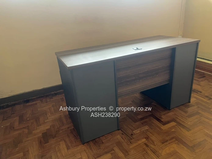 Spacious 300m2 office on 4000m2 land, Mount Pleasant