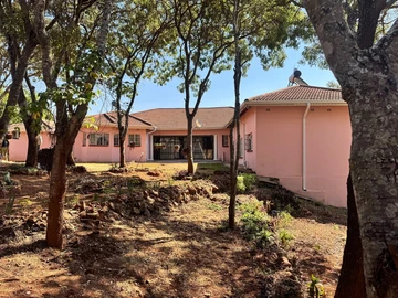 5 Bedroom House
