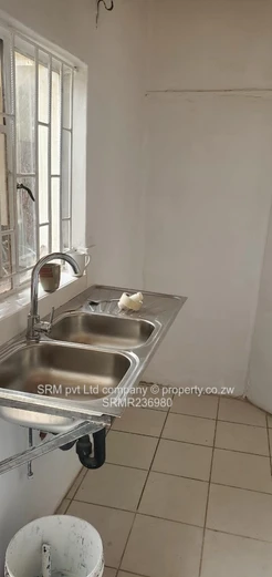 Newly Renovated self contained cottage to rent in Waterfalls 