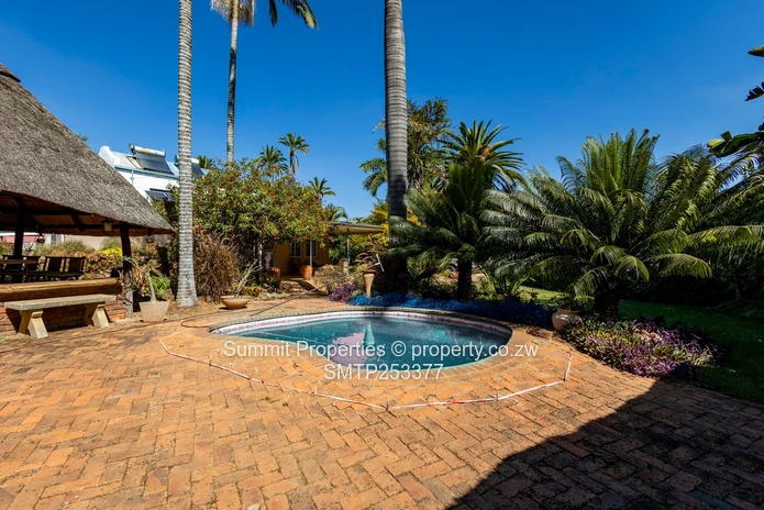 6 Bedroom Property for Sale in Newlands
