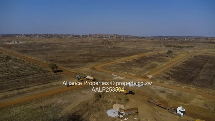 Somerby Estate 300 m² Stands — Gravel Roads, Cleared Plots