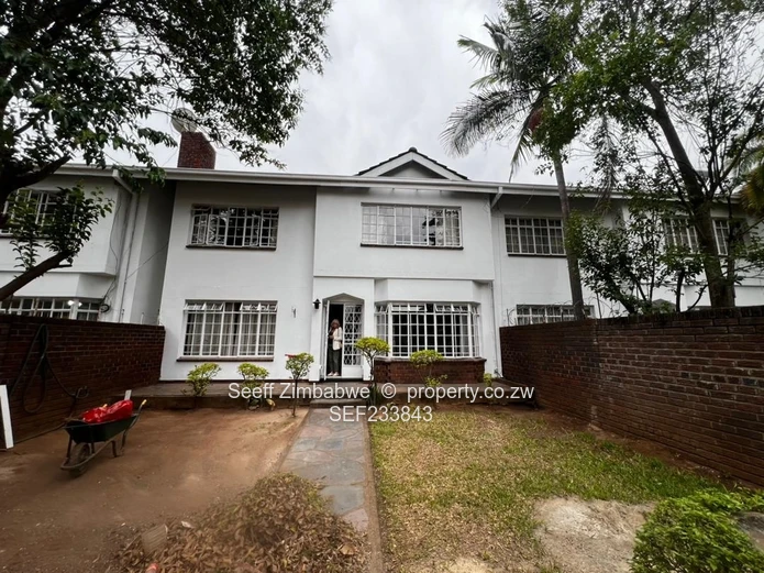 Luxurious Fully Furnished Duplex