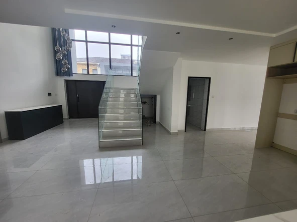 5 Bedroom Townhouse Complex